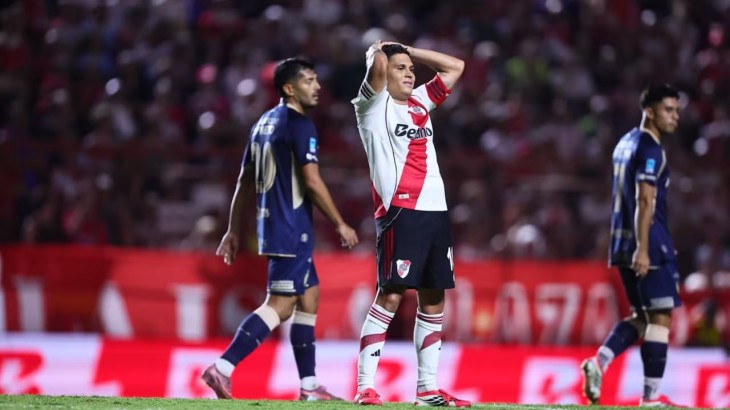 Otro golpe para River: perdió ante Argentinos en La Paternal