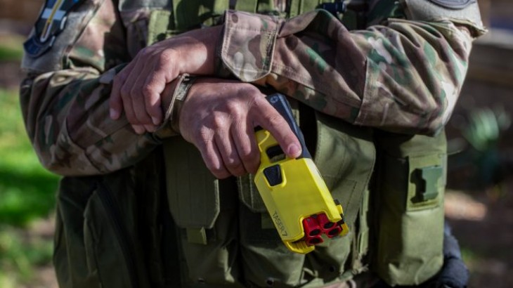 La Policía de Mendoza realizó en Malargüe la primera intervención preventiva con Taser