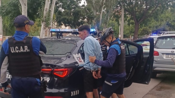Preventores de Ciudad y policías detuvieron a un hombre tras un hurto