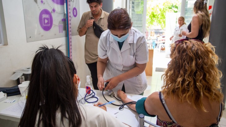 Estos son los operativos de salud comunitaria que brinda la Ciudad