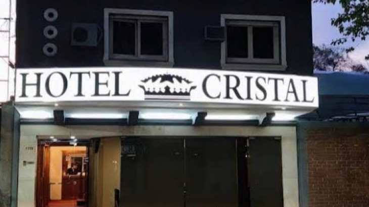 Robo exprés en un hotel del centro: se hicieron pasar por clientes y escaparon en segundos